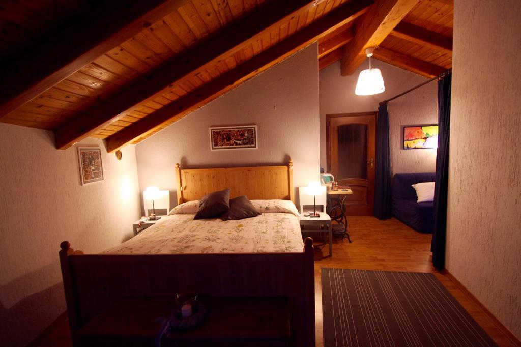 Relais Des Elfes Bed and Breakfast Châtillon Δωμάτιο φωτογραφία